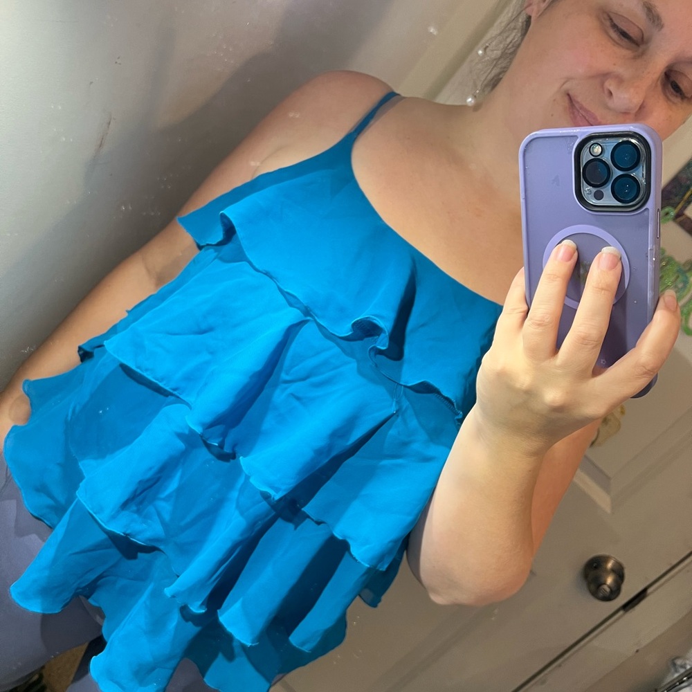 GAP RUFFLED TOP EUC AQUA BLUE DRESSY FLOWY LOVE L LARGE